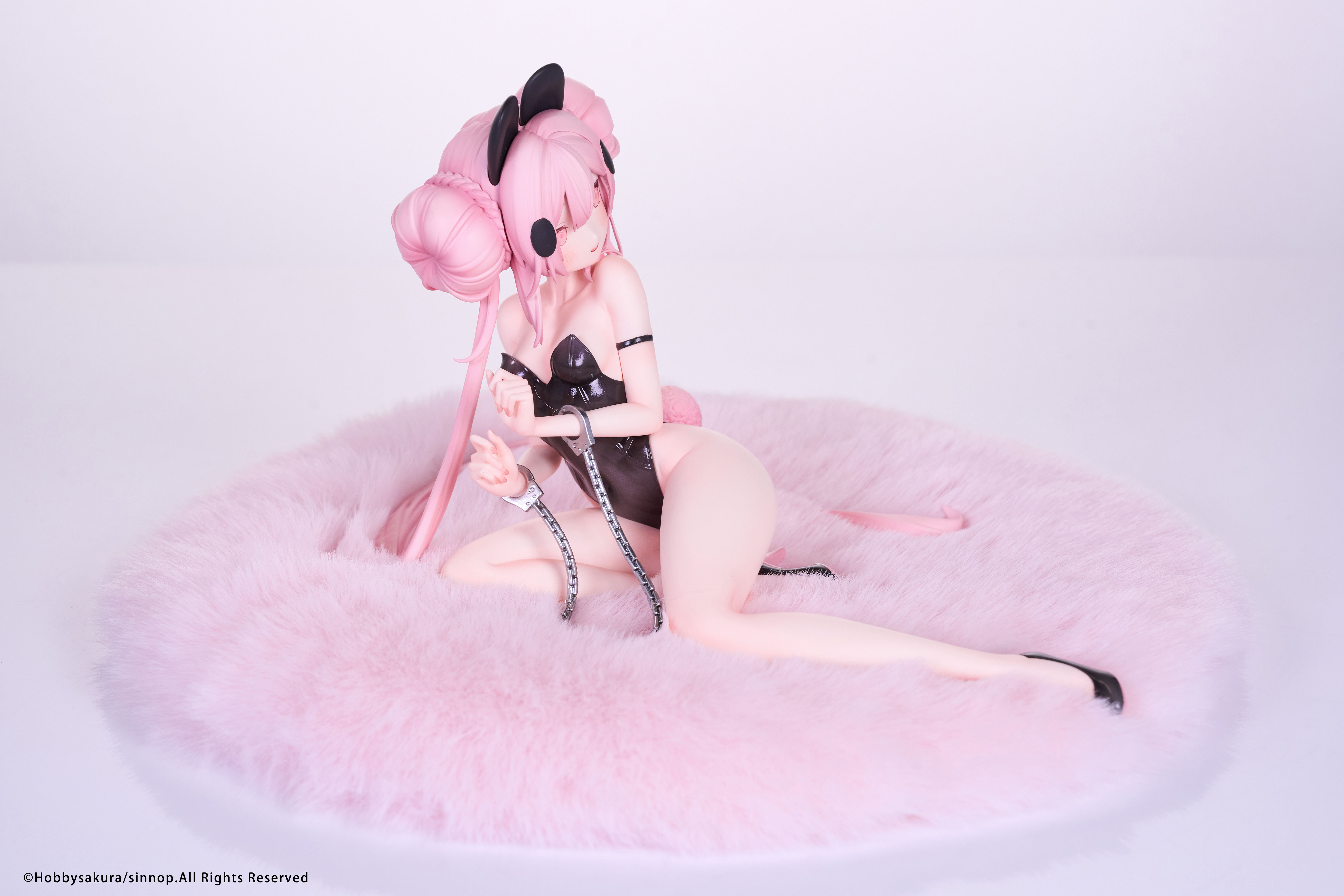 HOBBY SAKURA 真點P:兔女郎 illustration by 真の点P DX版 SINNOP BUNNY VER. 1/8 SCALE FIGURE DELUXE EDITION