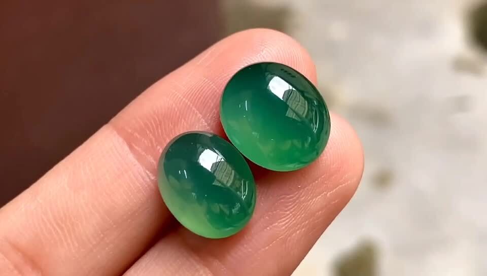 翡翠孔雀綠蛋面一對,天然翡翠A玉, 緬甸玉, Jade, Jadeite