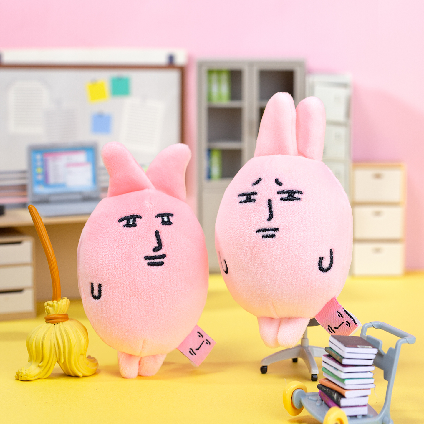 粉紅兔子小號公仔吊飾 [共2款可選擇]