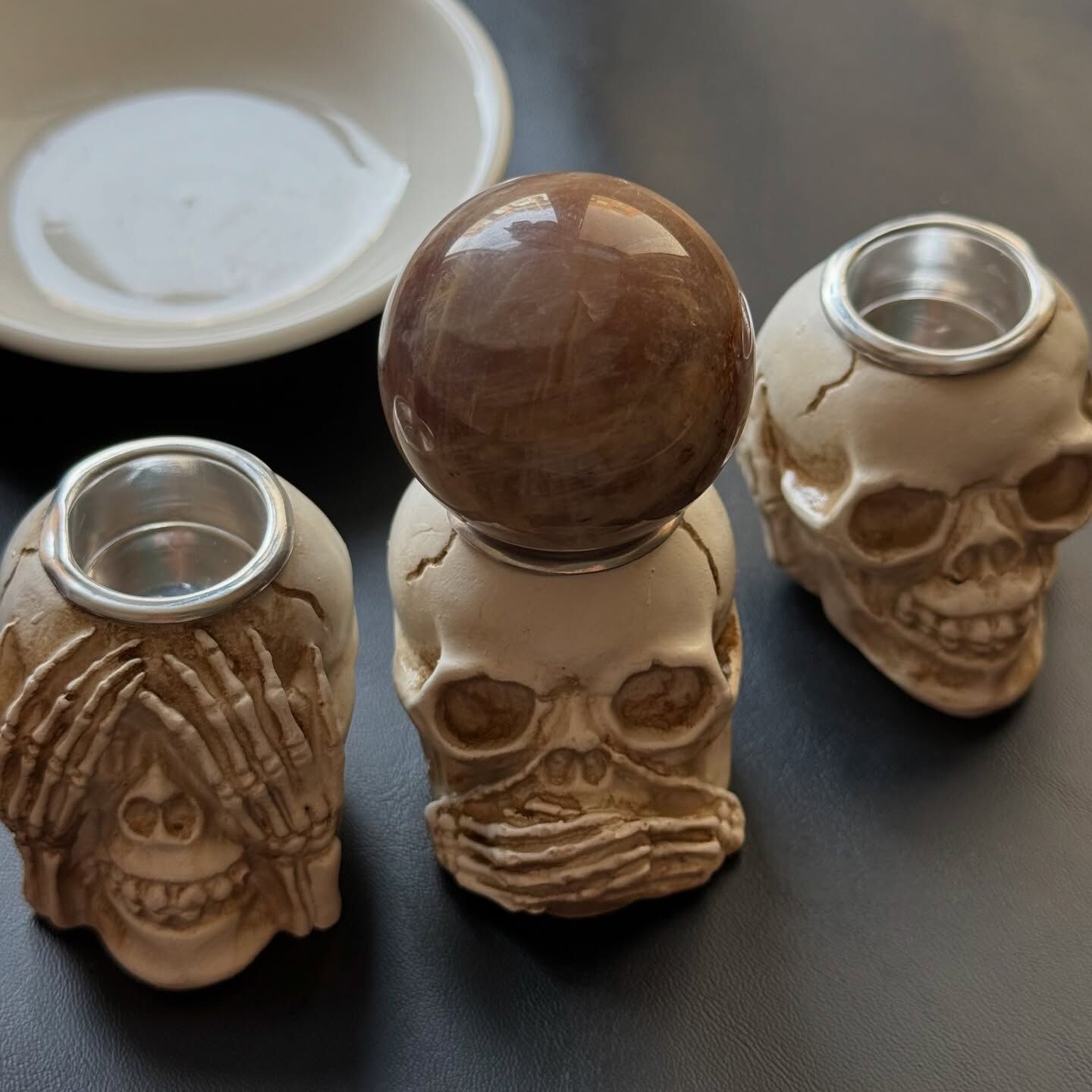 [原石] 萬聖節裝飾 骷髏頭水晶球座 / 燭台