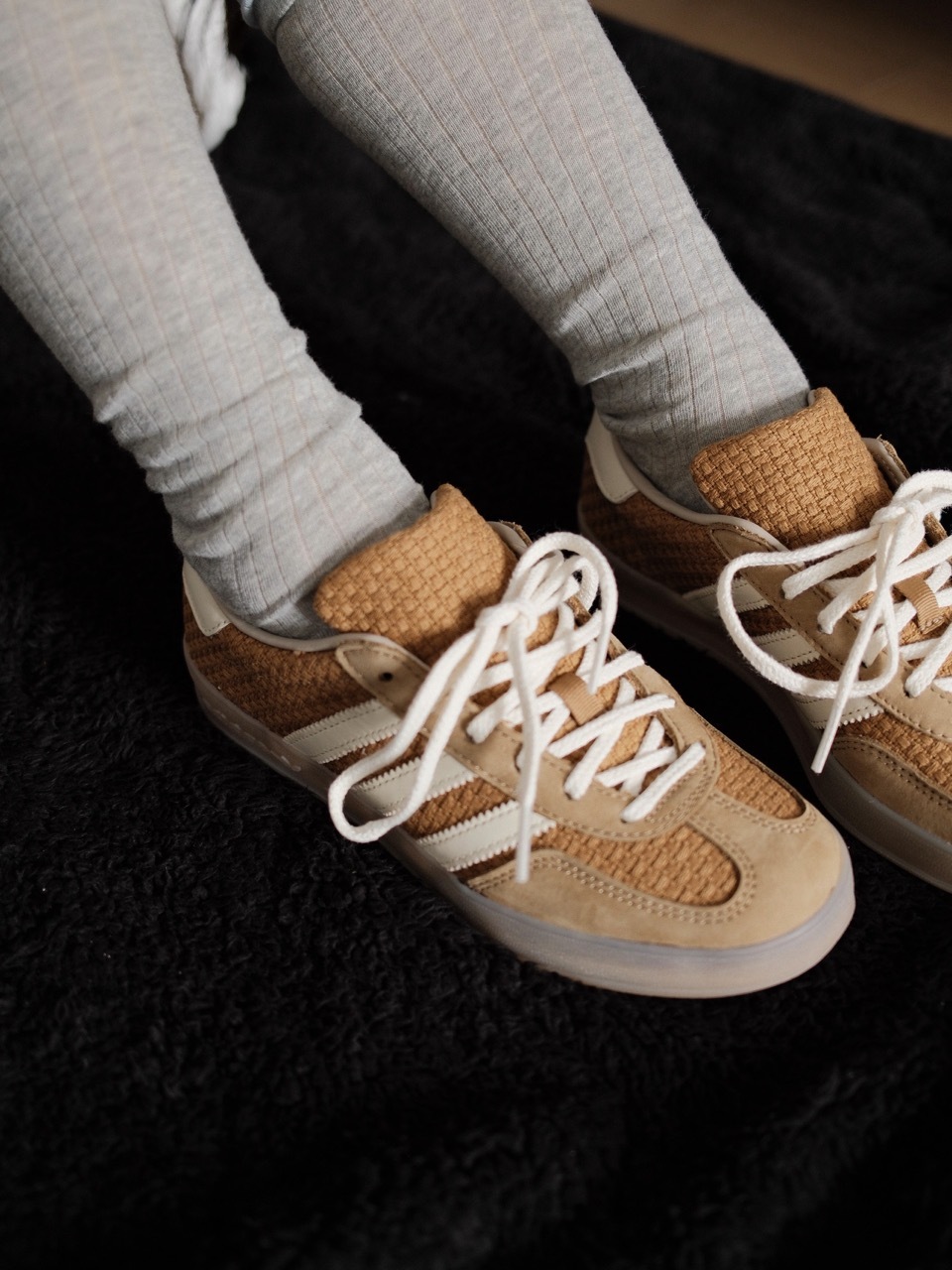 ADIDAS GAZELLE INDOOR 焦糖奶油 卡其色 奶茶色 米白 膠底 男女鞋 JR8851 / 現貨