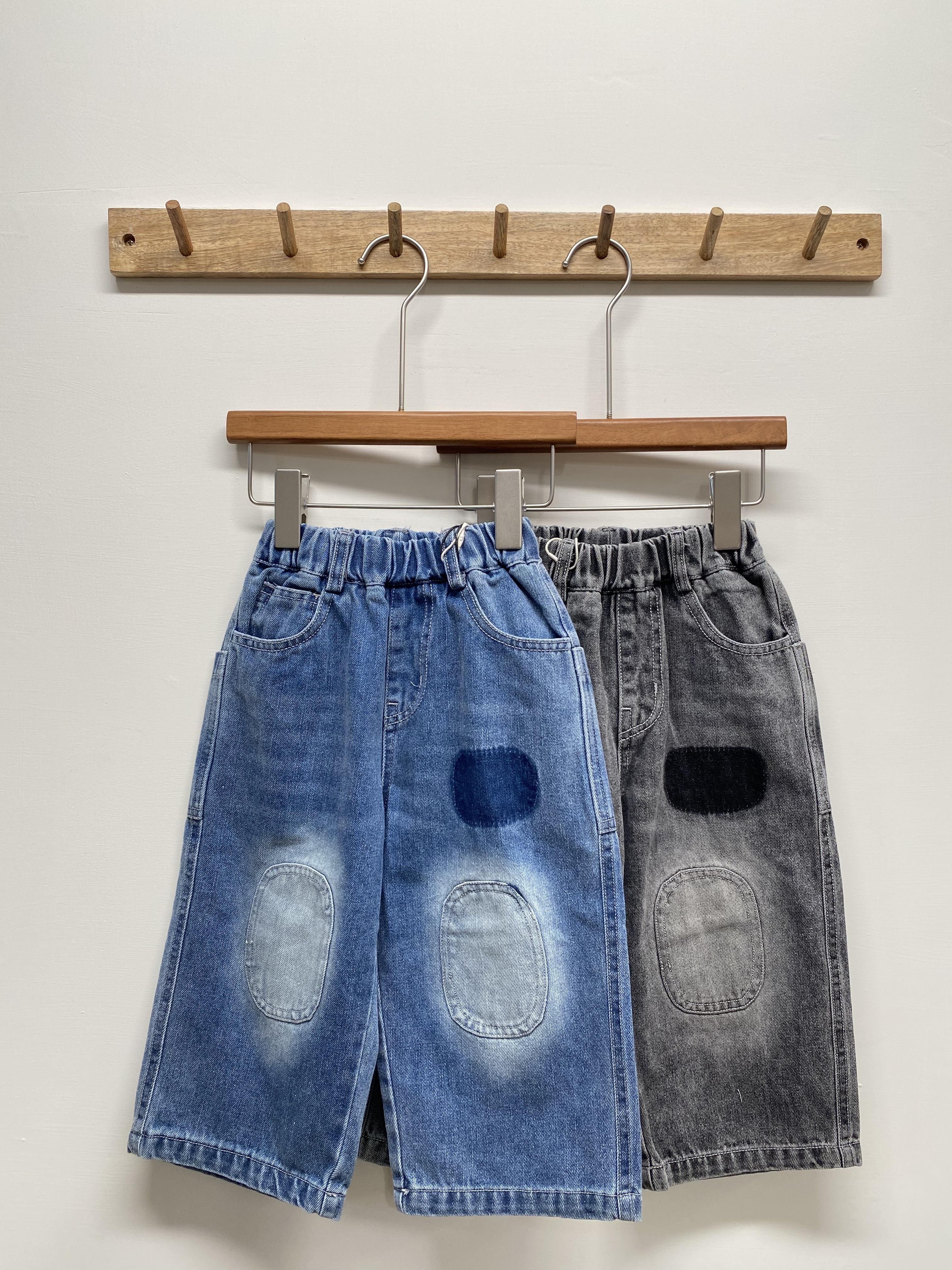 A02923色塊牛仔褲