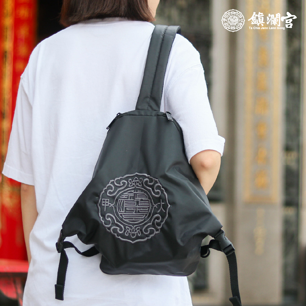 宮徽刺繡單肩包｜過爐加持｜文創｜機能便利｜保平安｜包包【鎮瀾宮】