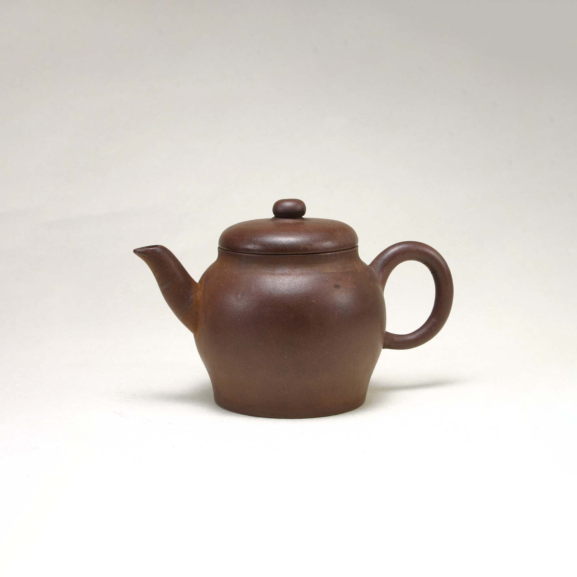 No. 27 用卿款紫砂壺
