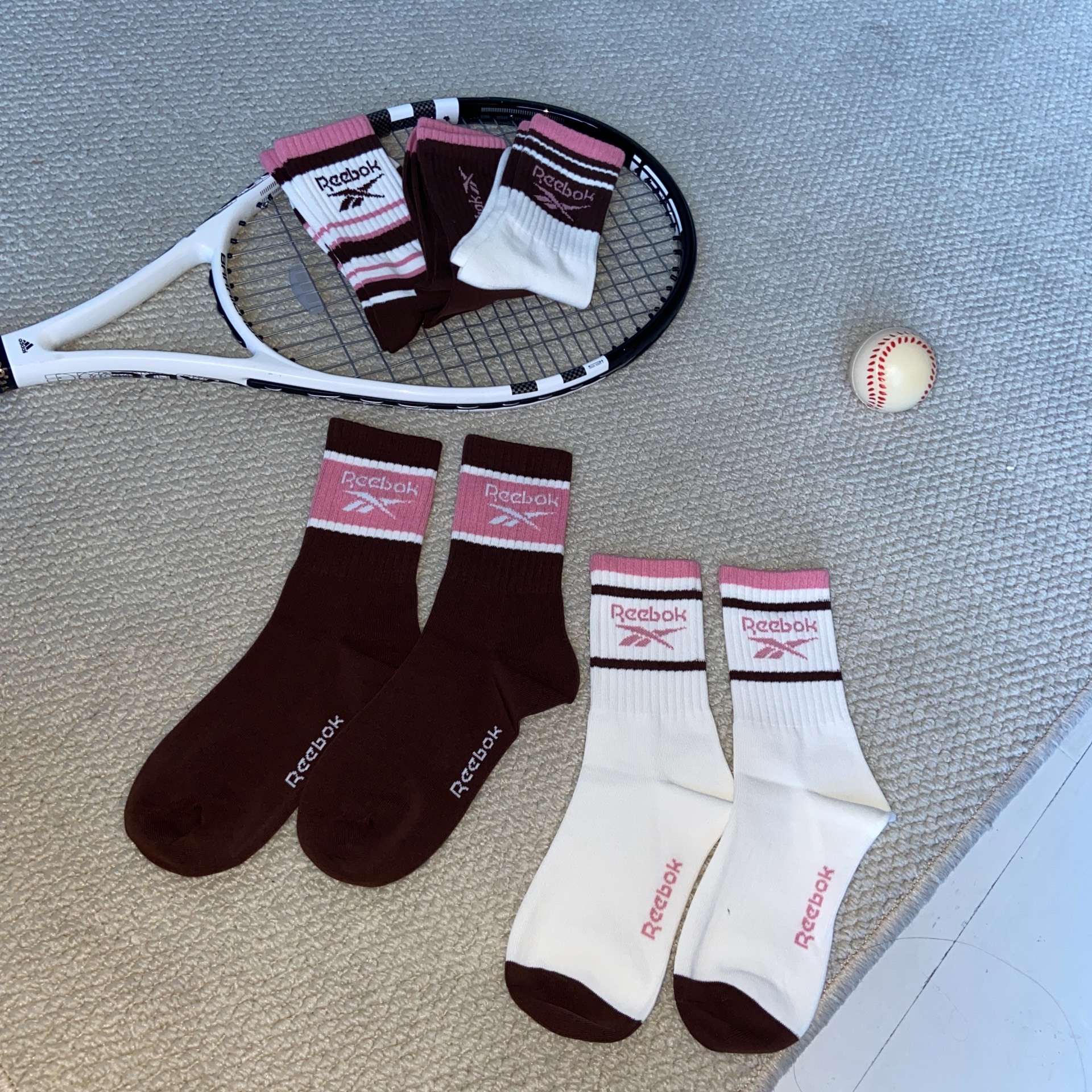 代購-Reebok 10A抗菌 吸汗 透氣 防滑 中筒襪 黑白粉 5入