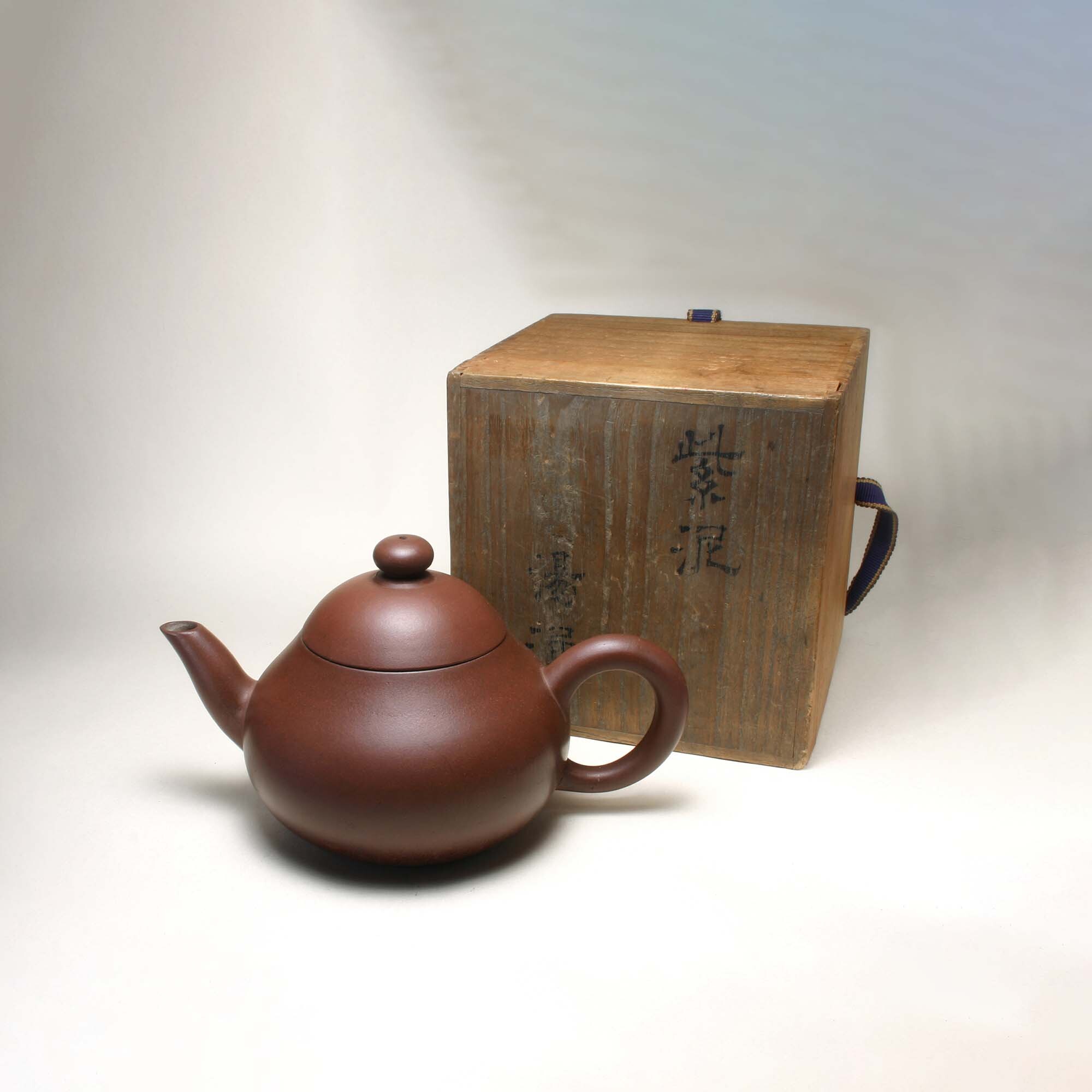 No. 51 孟臣款紫砂壺