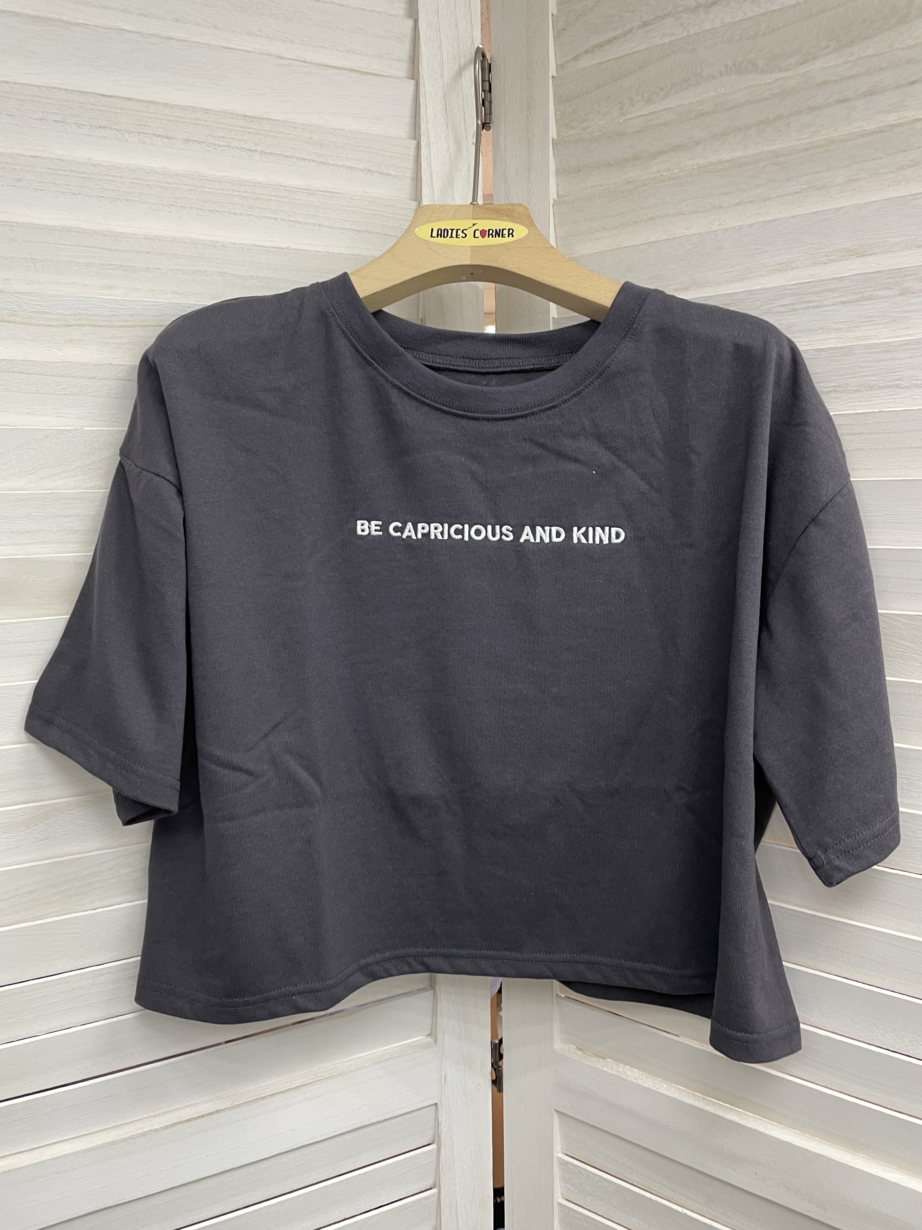 JP Cropped flower top