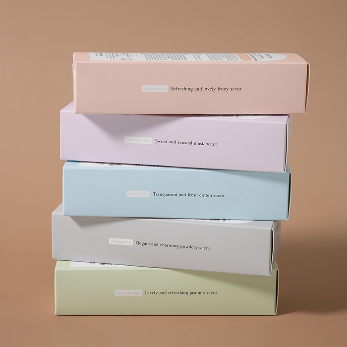 【預購】AKR090313 FARMSTAY 淡香水護手霜 (100ml*3支裝-味道隨機)