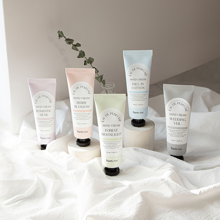 【預購】AKR090313 FARMSTAY 淡香水護手霜 (100ml*3支裝-味道隨機)