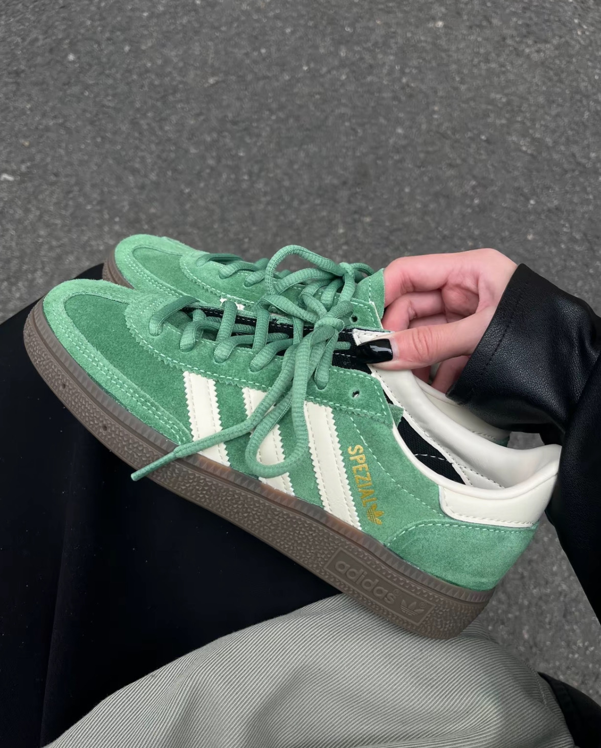 ADIDAS HANDBALL SPEZIAL 青草綠