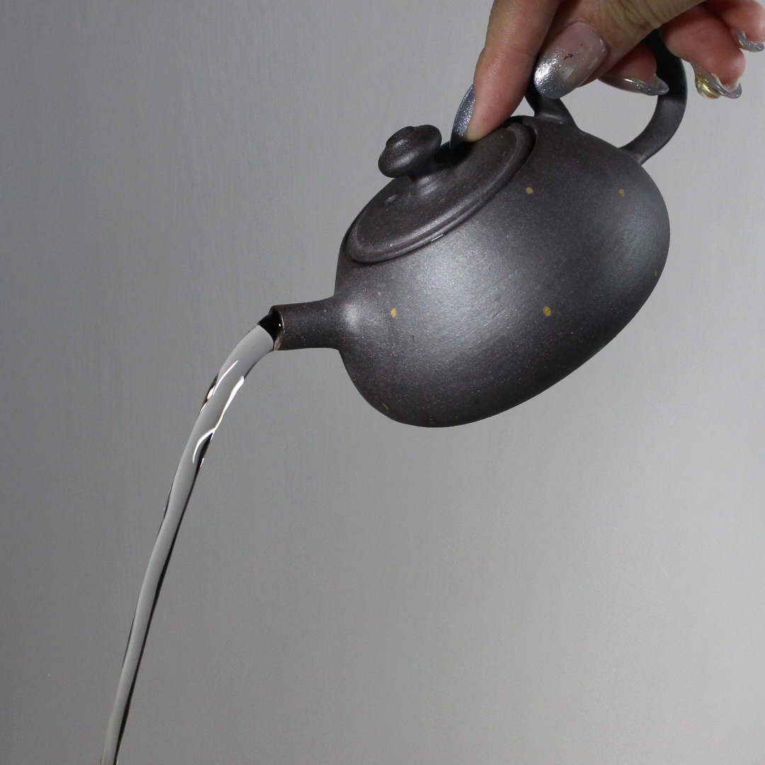 墨泥點金日式侘寂壺Y005O