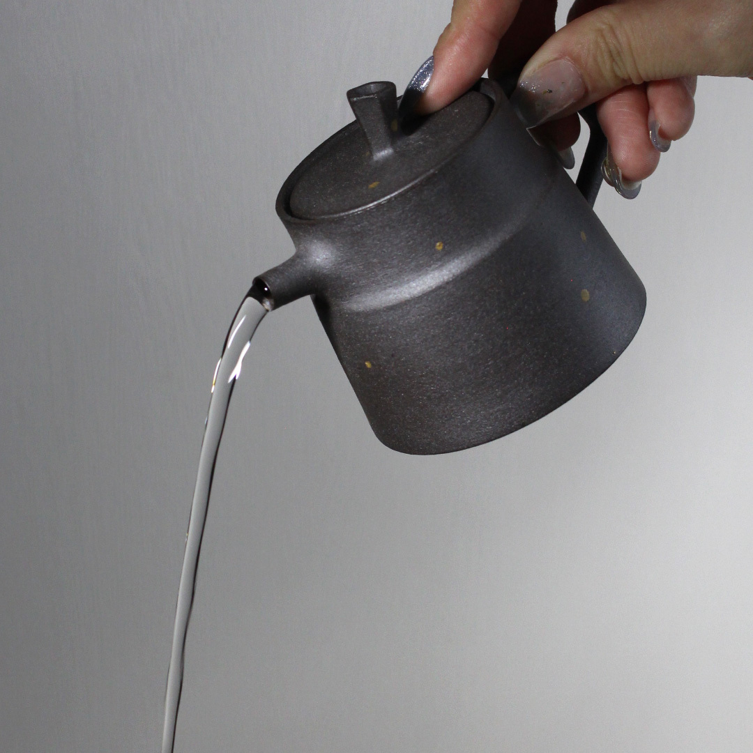 墨泥點金日式侘寂壺Y006O