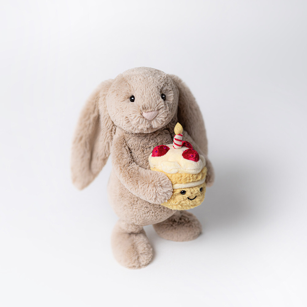 Jellycat Bashful Beige Bunny 'Birthday' 31cm