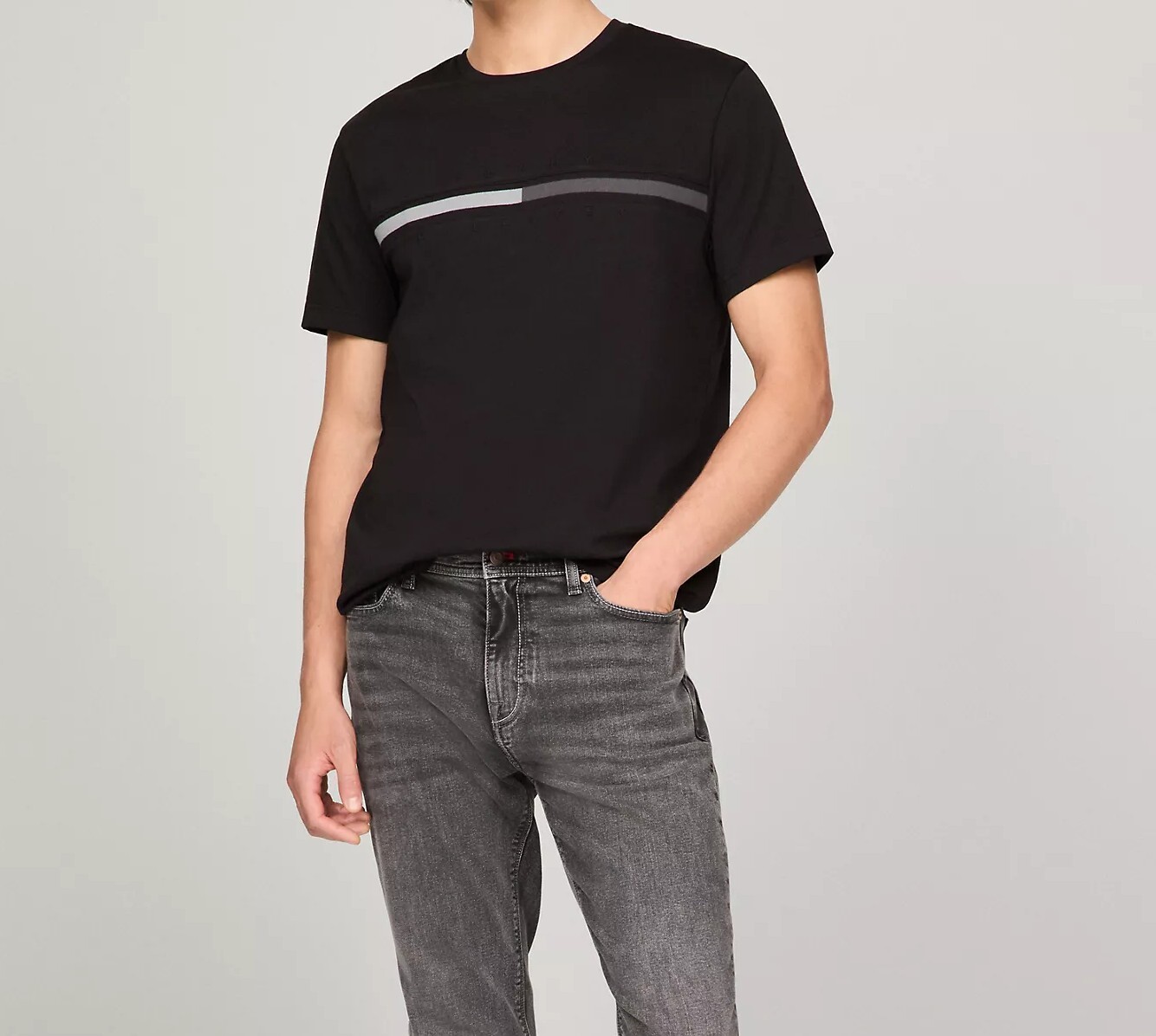 [S] TOMMY HILFIGER TOMMY HILFIGER TONAL FLAG LOGO TSHIRT,BLACK, 78JB406-001 (STH1116)