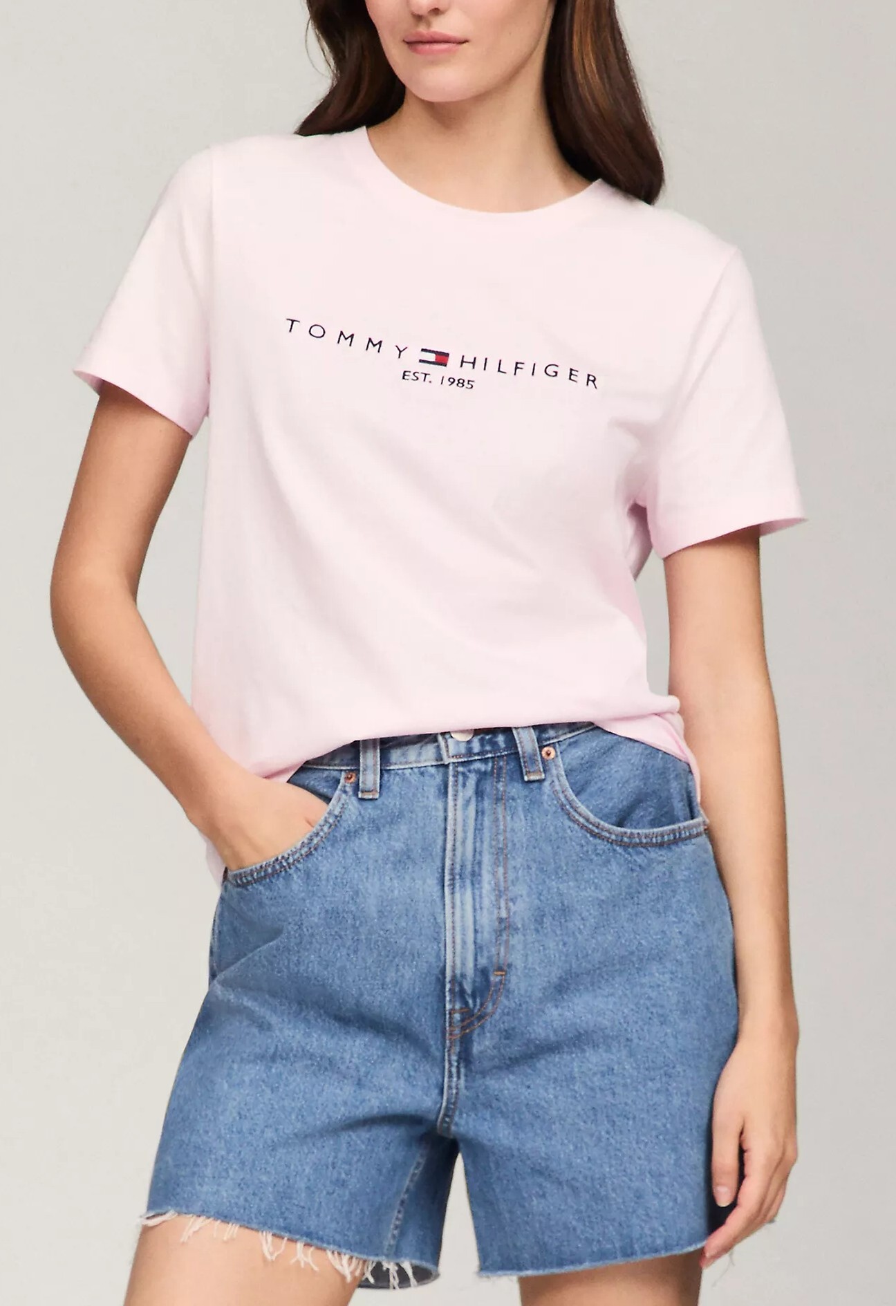[S] TOMMY HILFIGER WHIMSY PINK EMBROIDERED TOMMY LOGO TSHIRT, 78J6318-651 (STH1288)