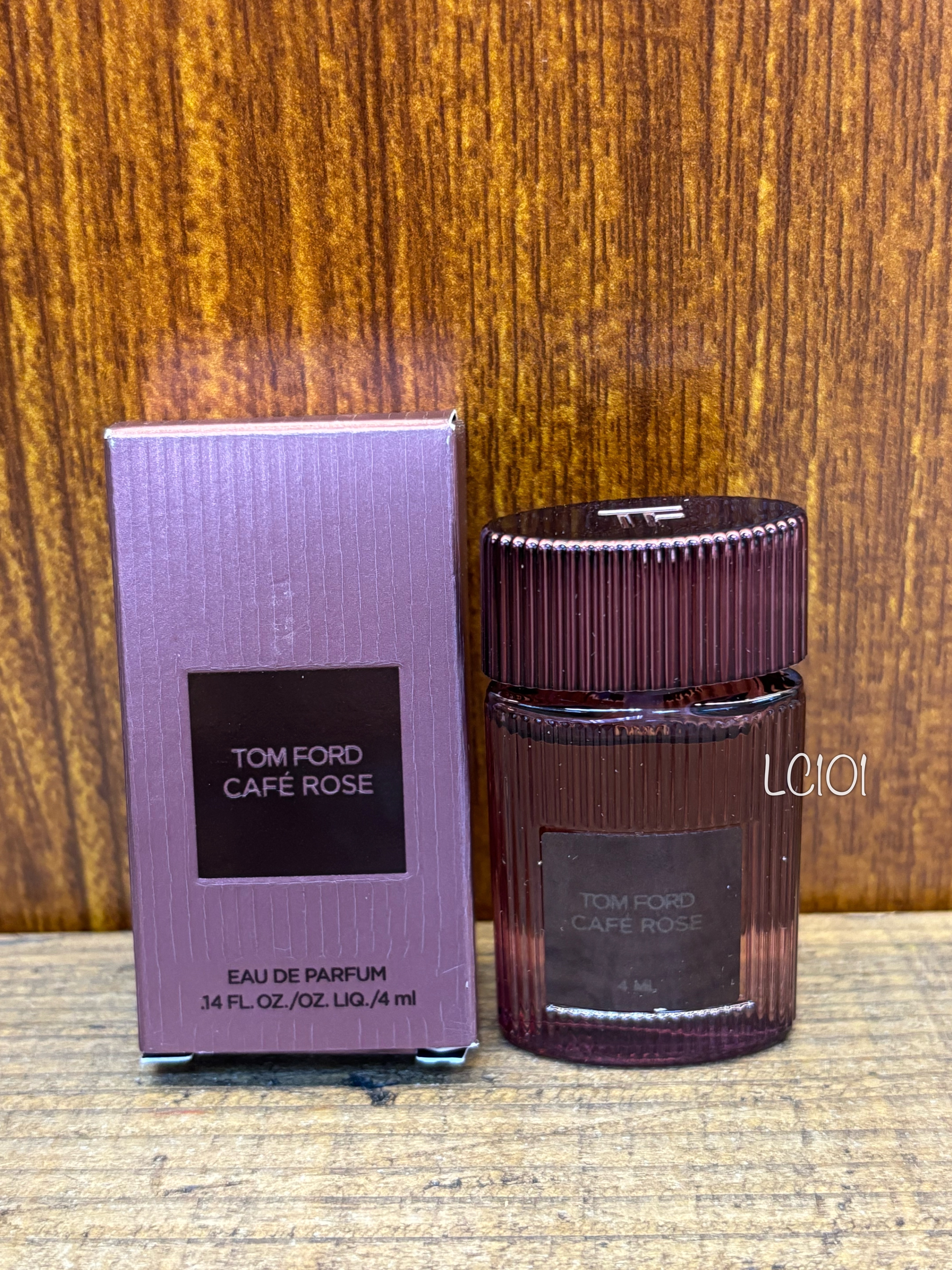 TOM FORD 咖啡玫瑰女士香水 4ML