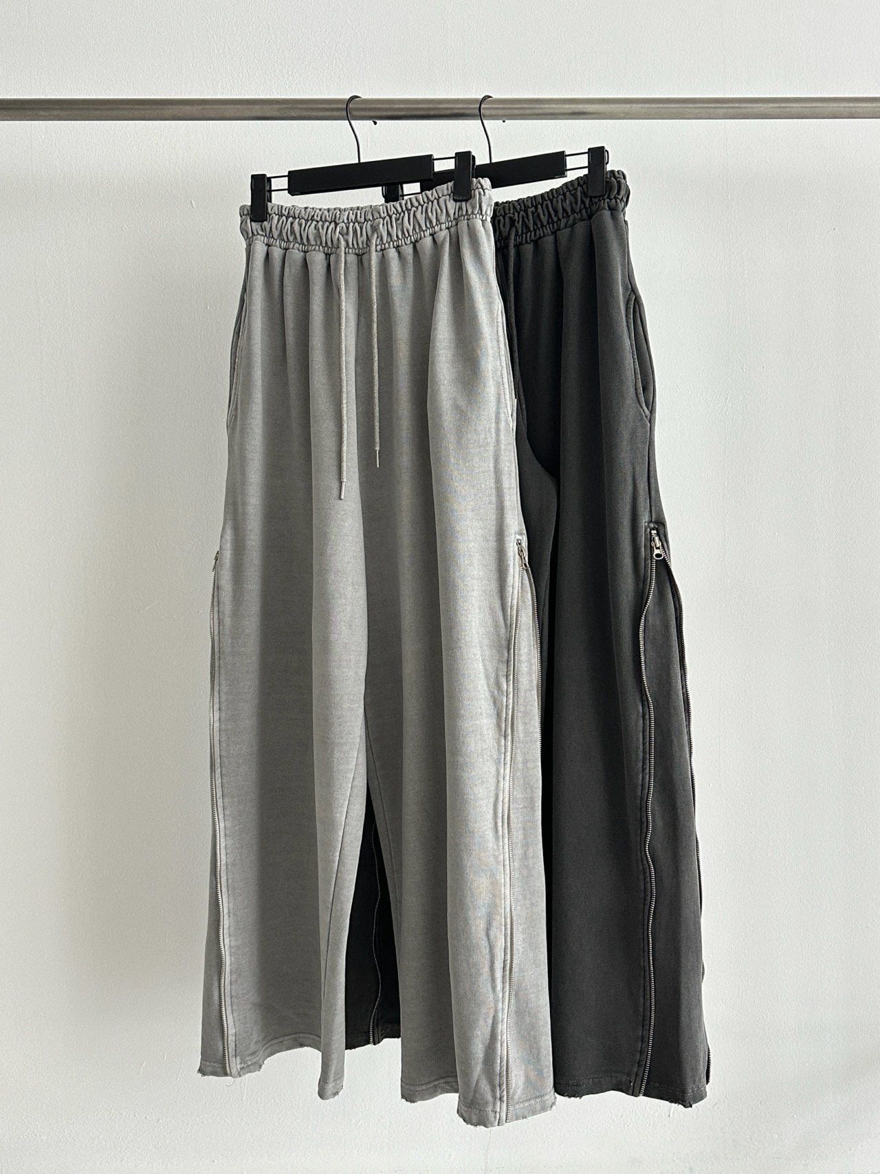 洗水拉鍊運動褲 Hashtag-059P