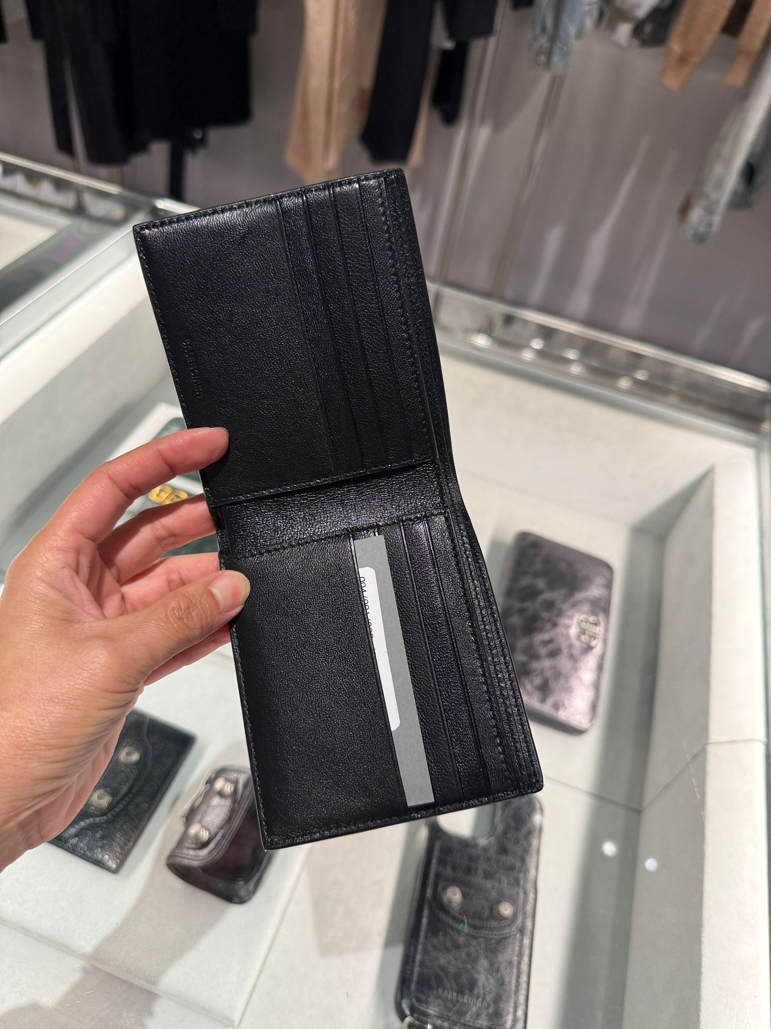 Balenciaga Portefeuille cash square wallet Black 594549