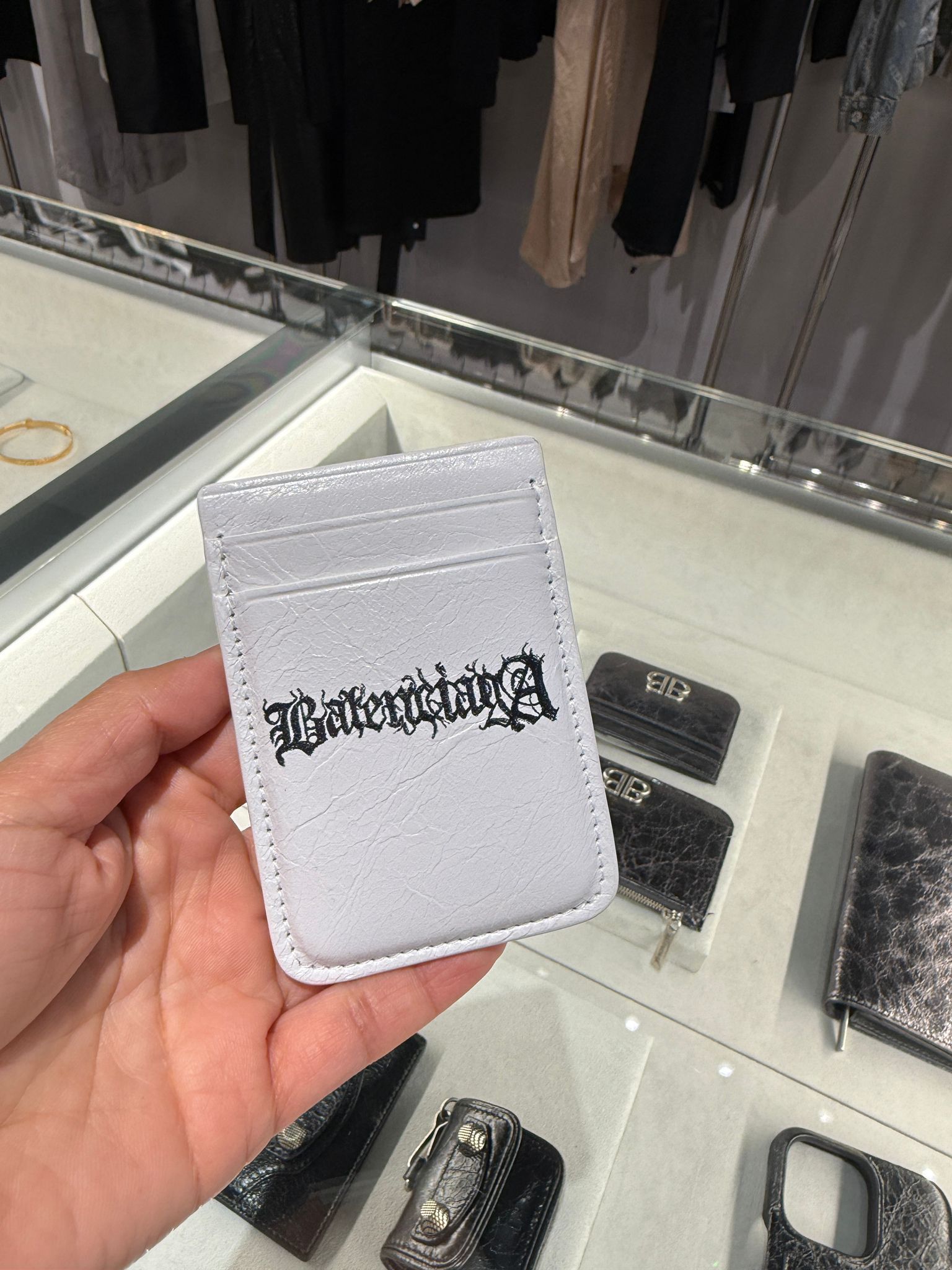 Balenciaga Magnet Card Holder Optic White 675835