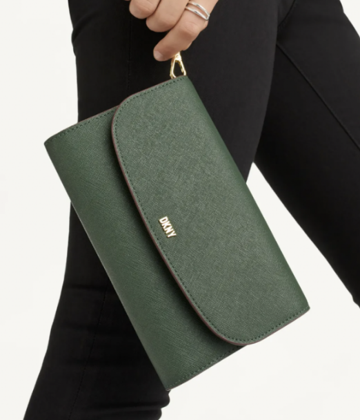 [S] DKNY SIDNEY WALLET ON A CHAIN,GIANNI GREEN, 755405862790 FINAL SALE (SD655)