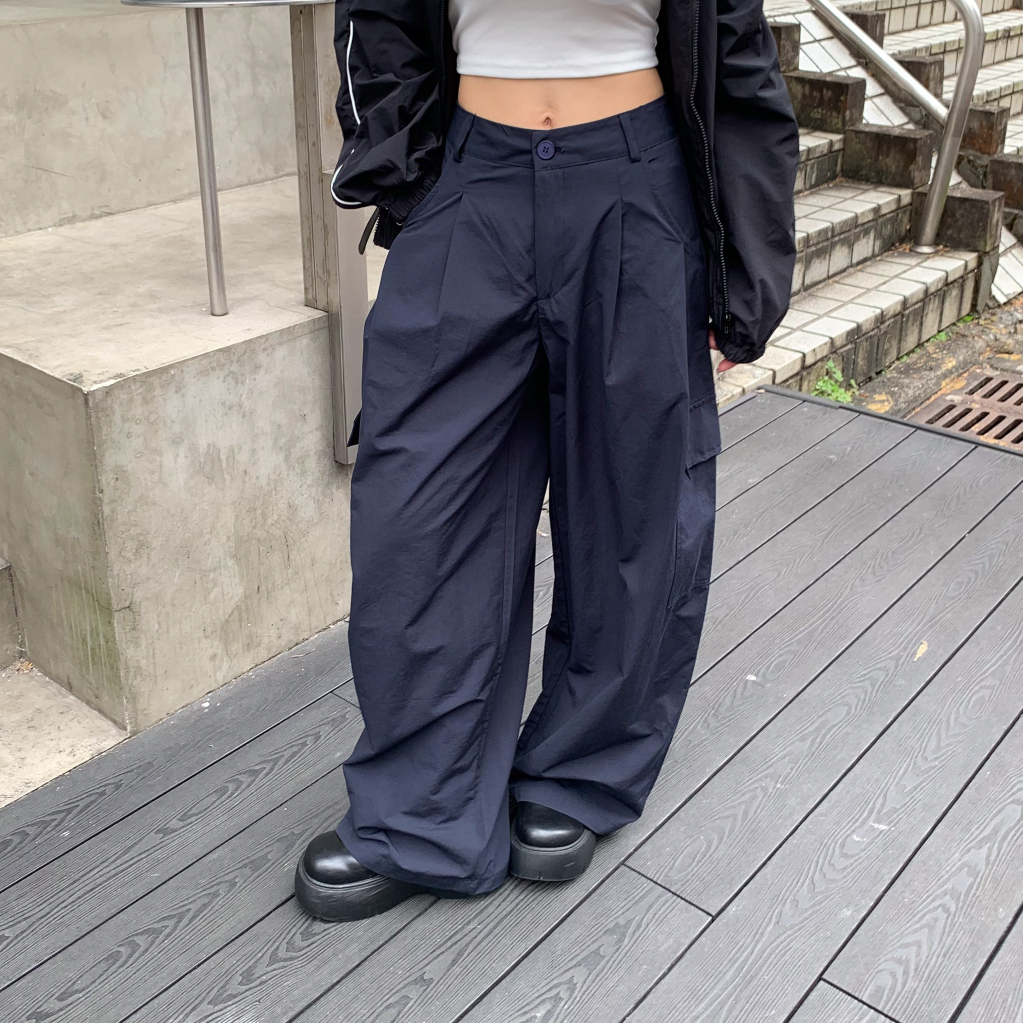 ISA_本期黑馬! 反覆愛上美式大口袋工裝褲 (附皮帶)_57020