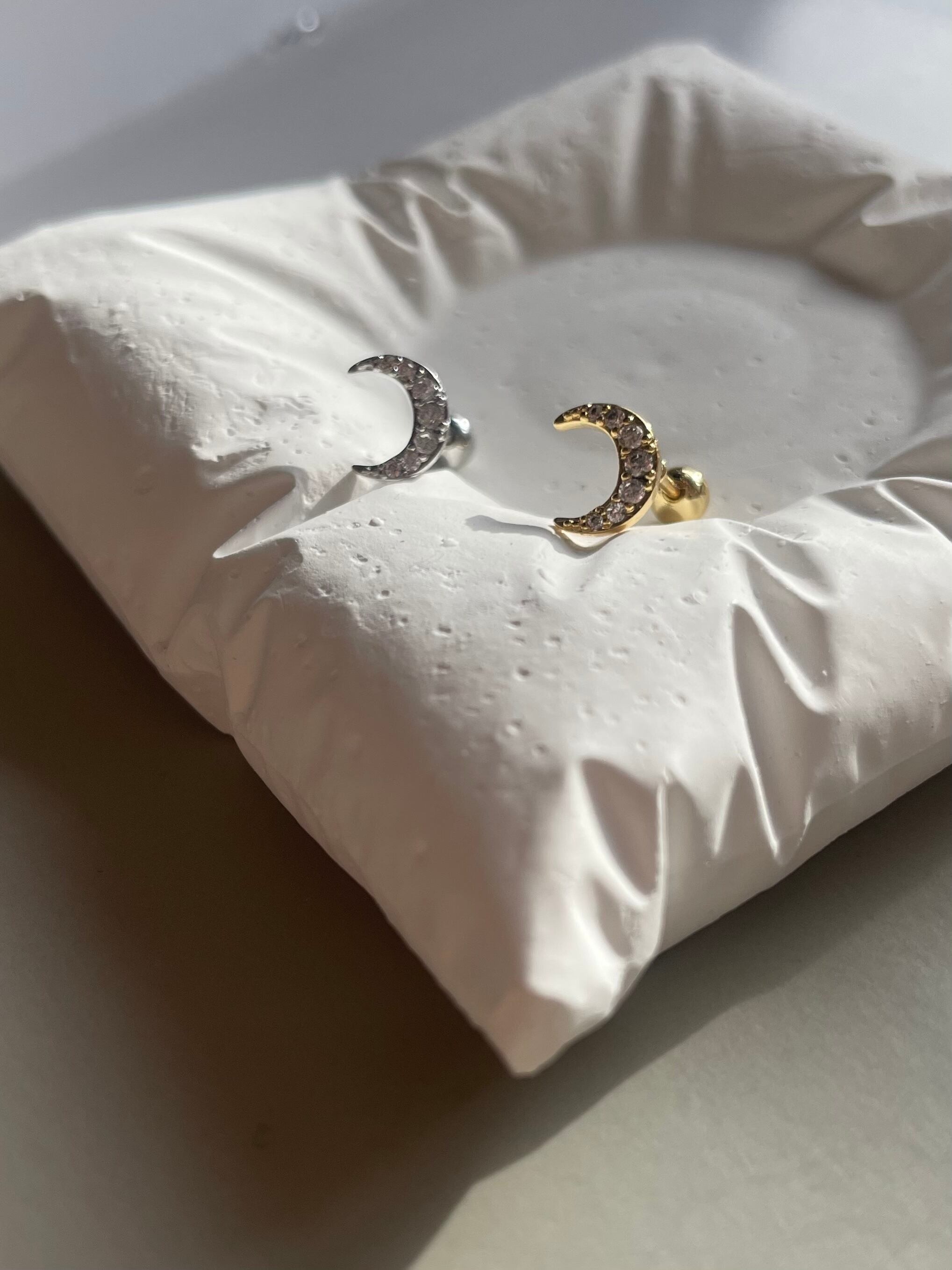 moon stone pierce