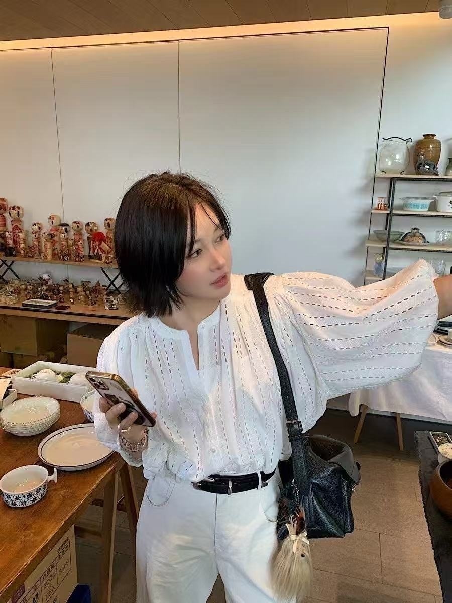 3517 洞洞鏤空澎袖襯衫