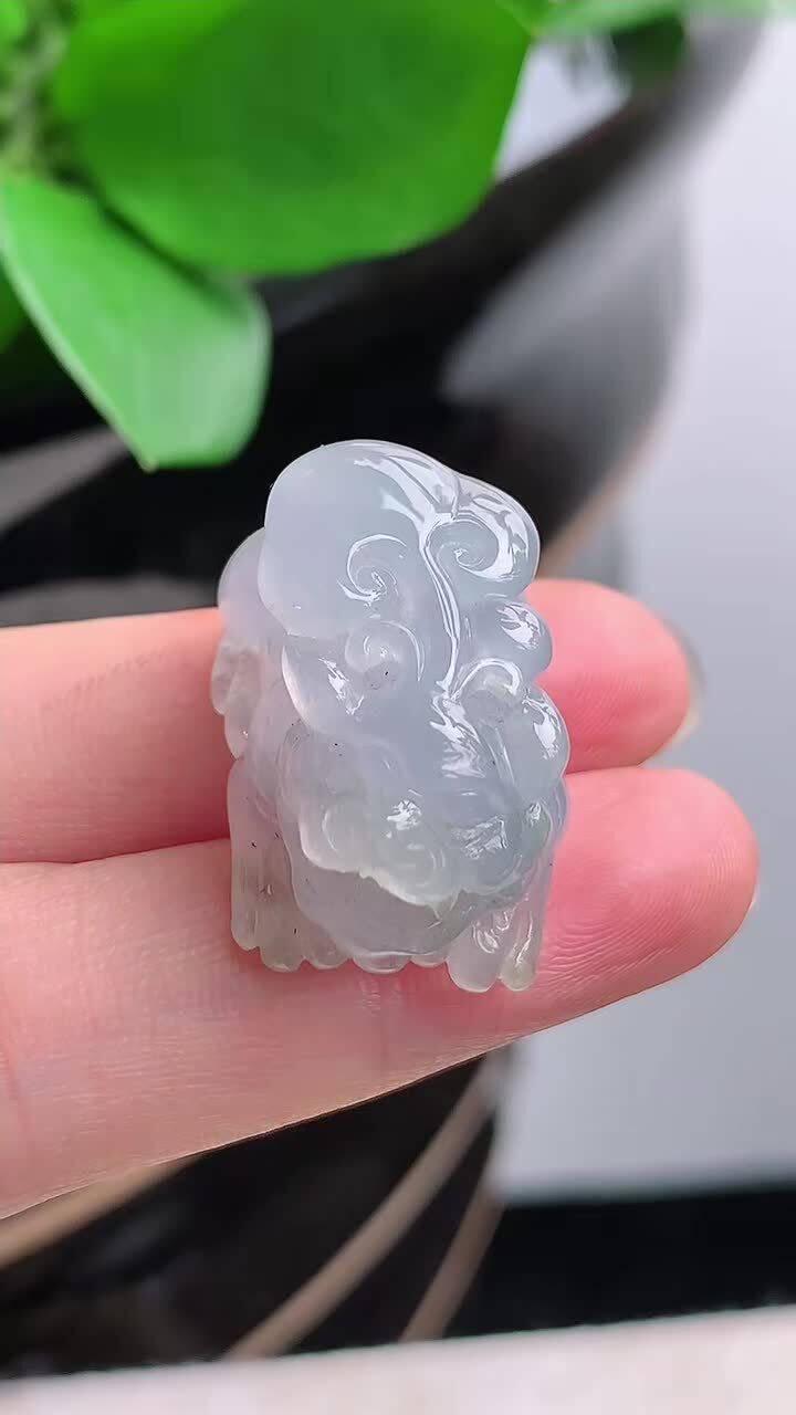 723515 翡翠貔貅