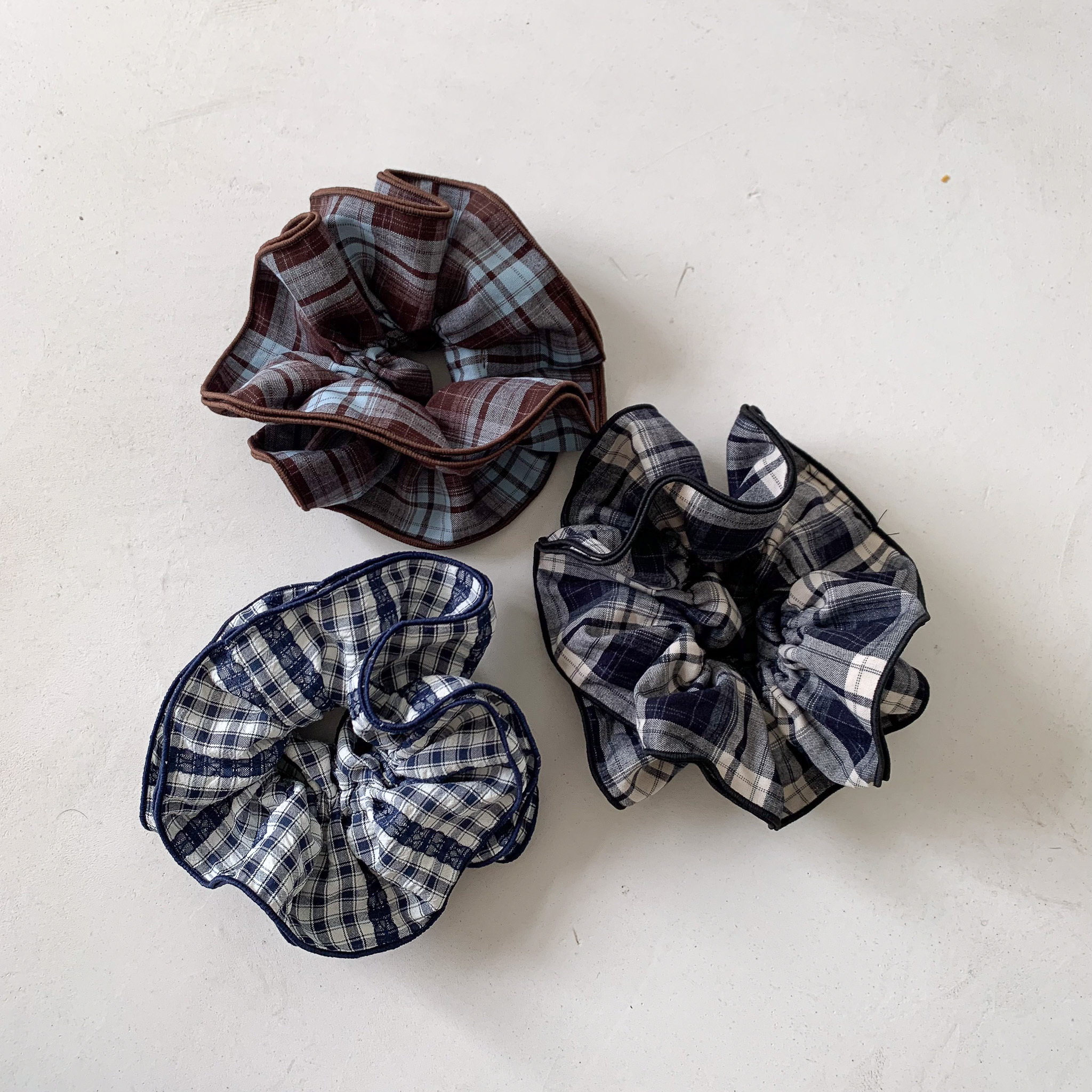 ISA_2 types! 韓女ins感(線條/水鑽/格紋)波波髮圈_58025