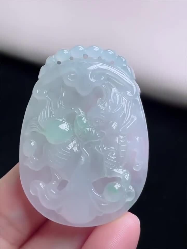 723575 翡翠冰底麒麟牌