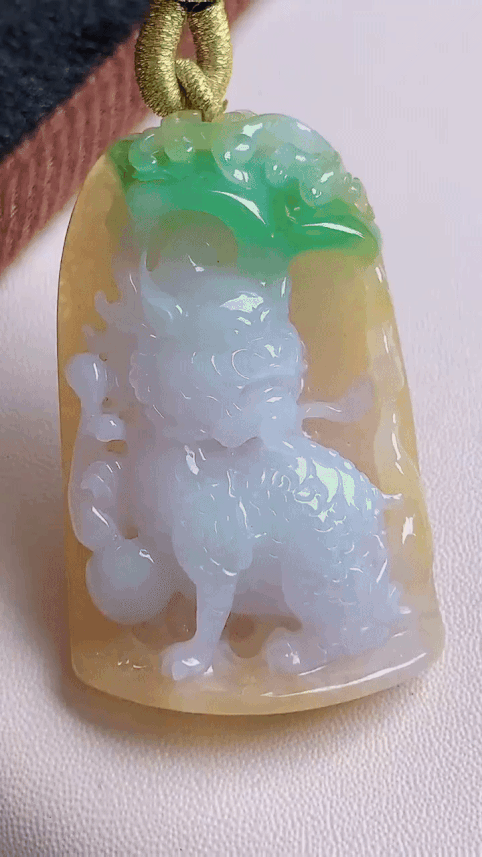 723576 翡翠冰黃加綠麒麟牌