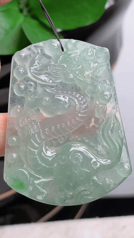 723910 翡翠老坑冰種飄綠龍牌吊墜