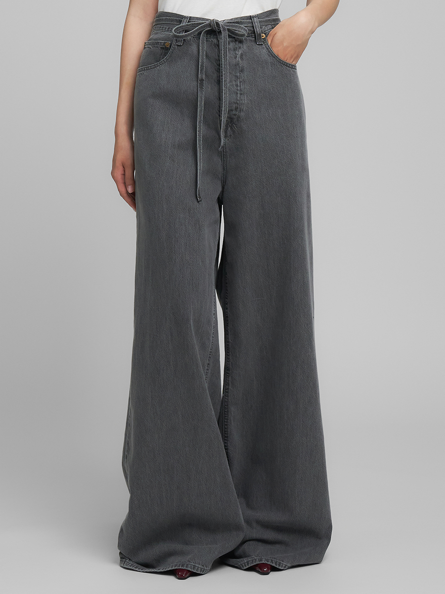 MARGOTT 寬鬆大直筒丹寧牛仔褲