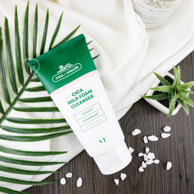 韓國 VT CICA老虎積雪草洗面乳 300ml【AR037】