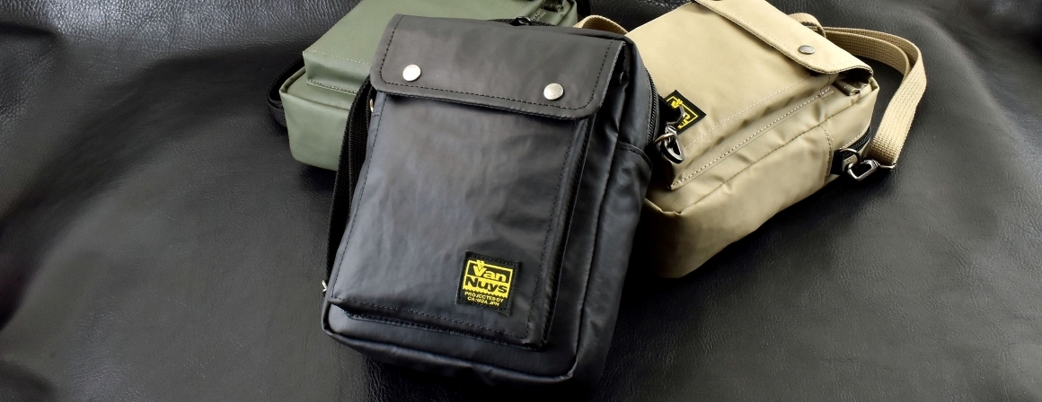 VanNuys D827 Zipper Pouch