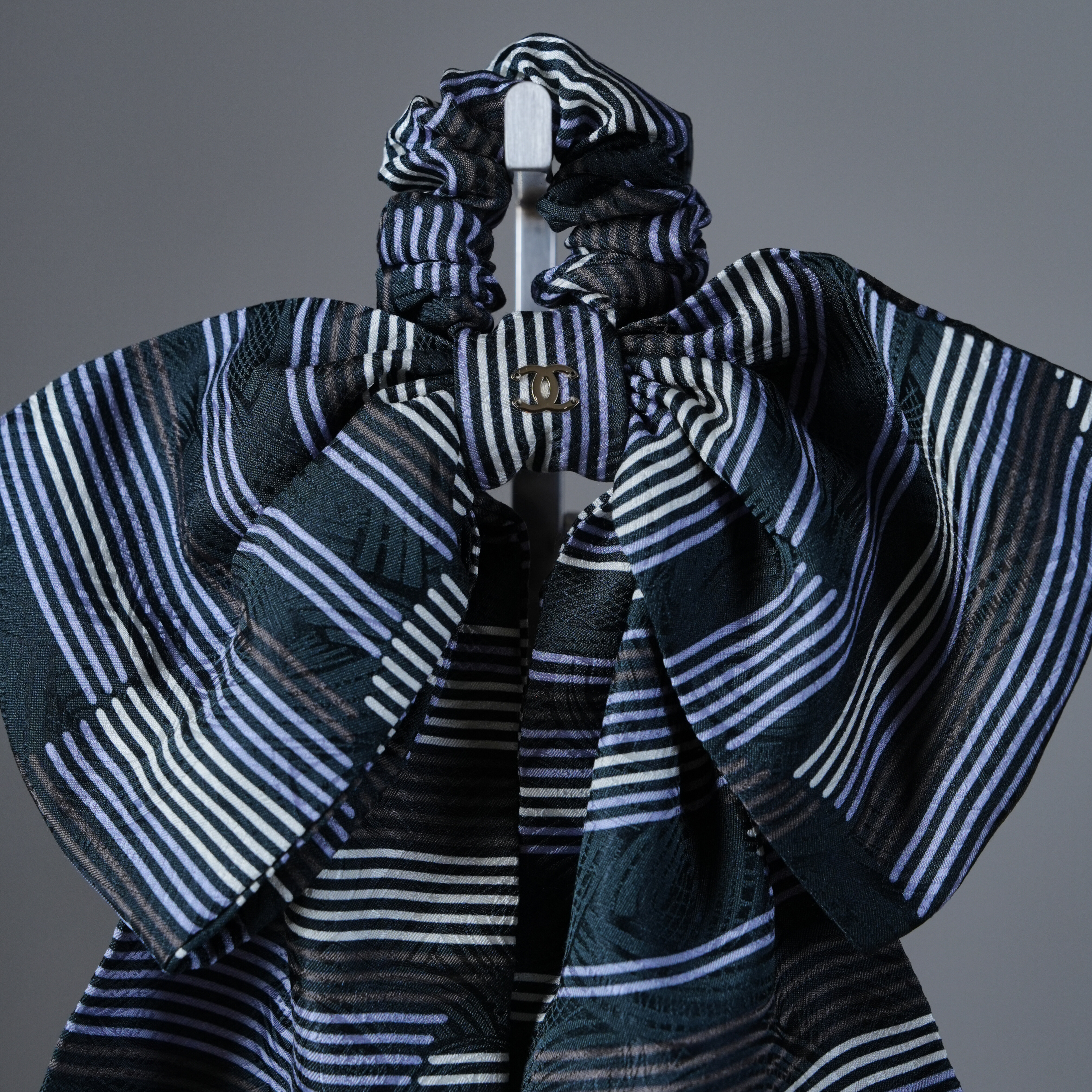 Chanel 蝴蝶結髮夾