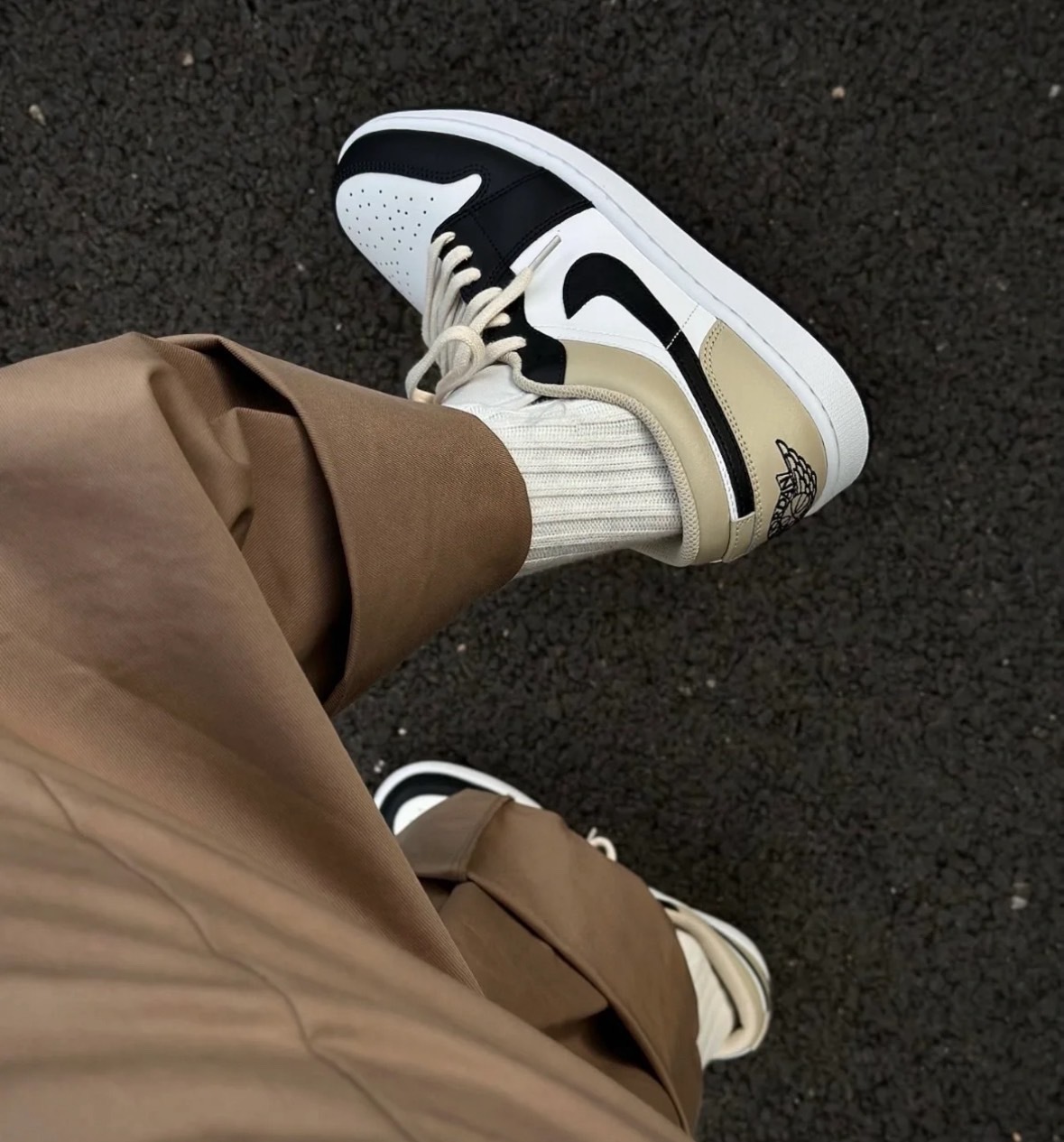 NIKE 休閒鞋 AIR JORDAN 1 LOW 黑白 燕麥奶 低筒 男 553558-153