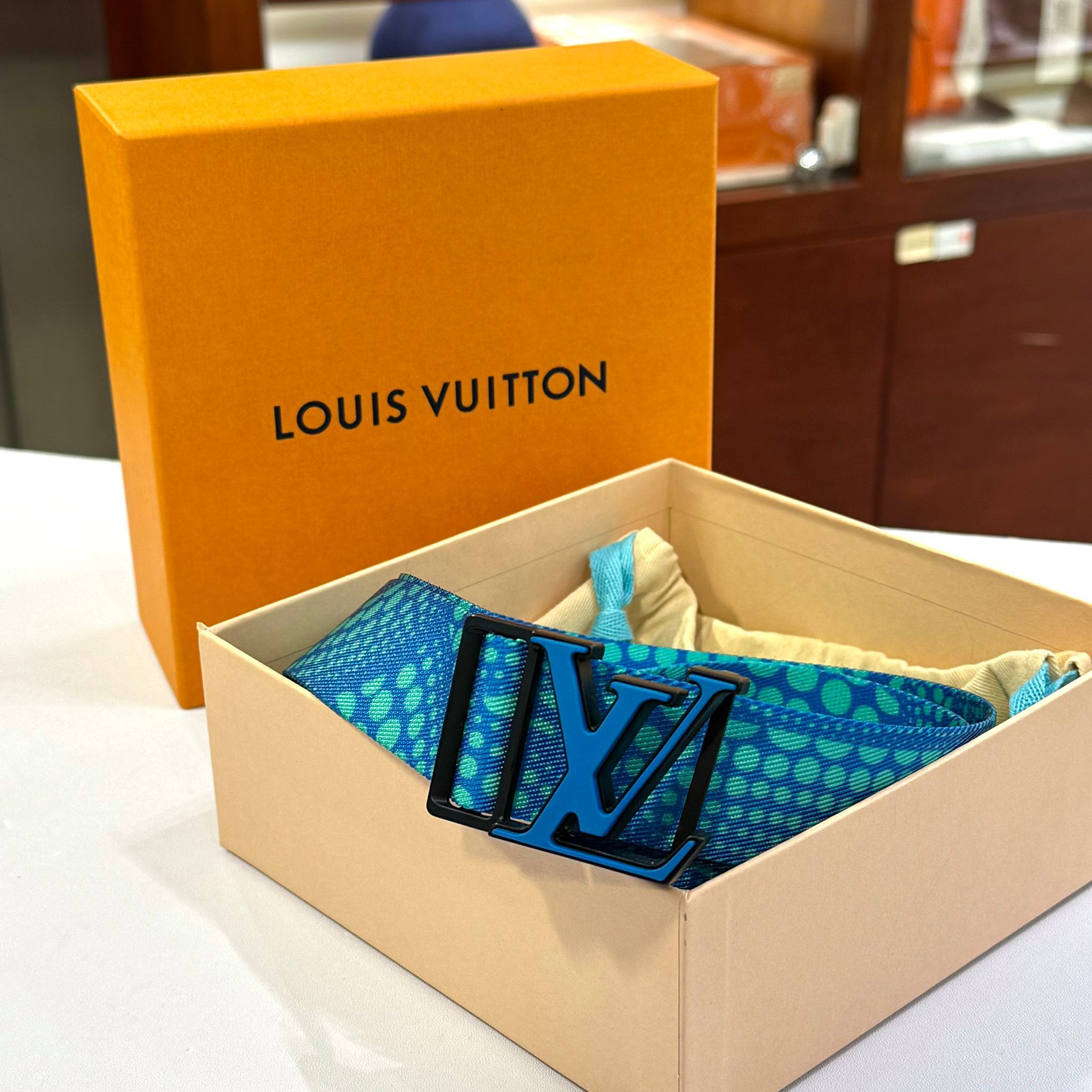 全新LV x YK LV WEBBING BELT LV皮帶,LV腰帶,M0671Z, 草間彌生限量版, #BRAND NEW #香榭站正品