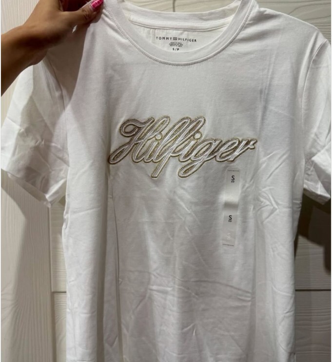 [S] TOMMY HILFIGER SCRIPT HILFIGER LOGO T-SHIRT, WHITE, 76J5452-110 [FINAL SALE] (STH961)