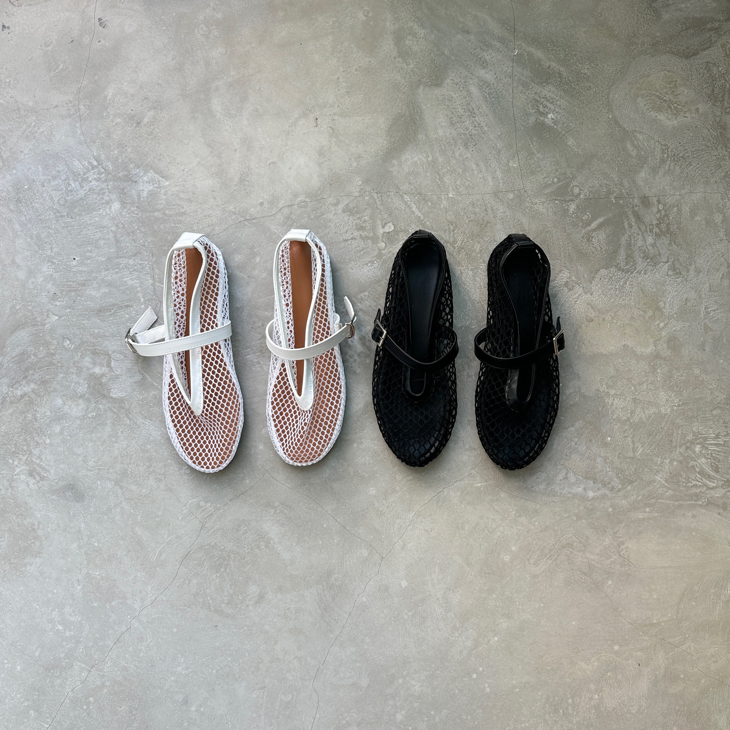 F407 瑪莉珍洞洞鞋 / 2 colors