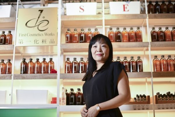 2018天下雜誌採訪第一化粧品