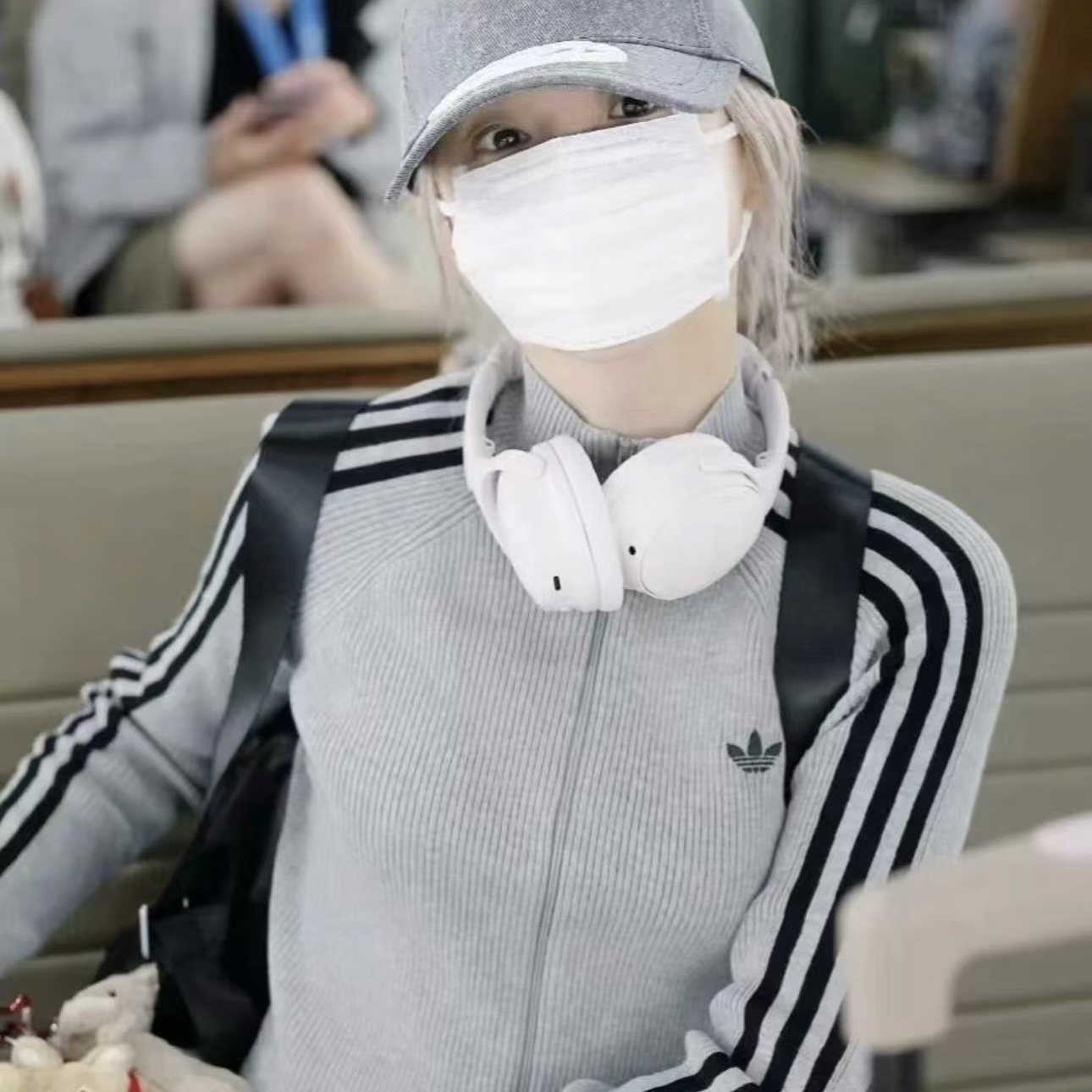 ADIDAS ORIGINALS ADICOLOR SLIM KNIT TRACK TOP 三線外套 修身運動 長袖 愛迪達 宋雨琦同款 JZ0886/JY2597/JY2599