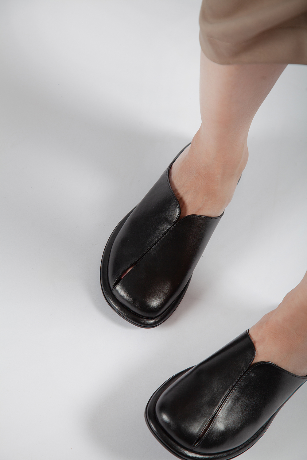 Slide Mule 土耳其製設計款平底鞋