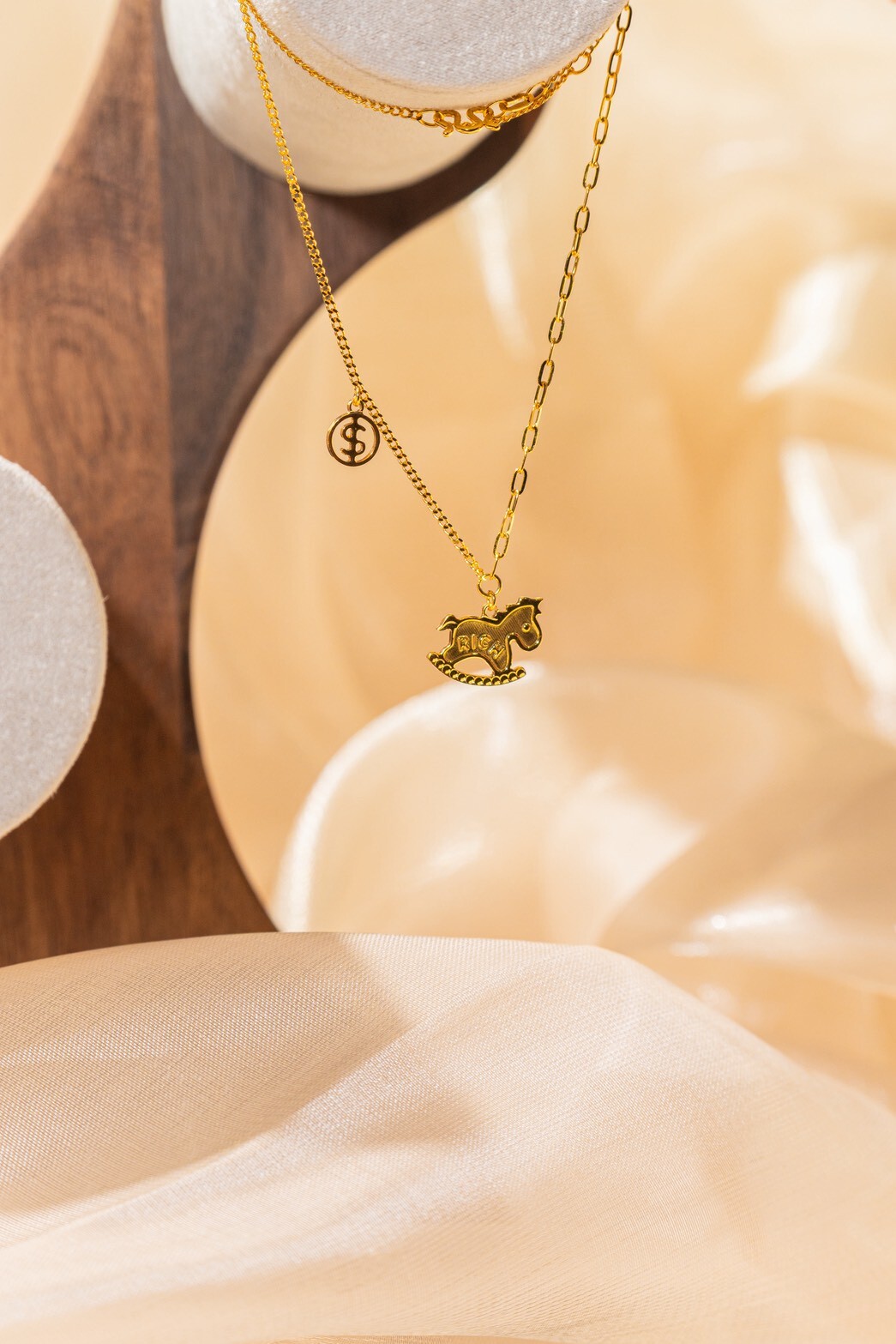 黃金富貴木馬項鍊