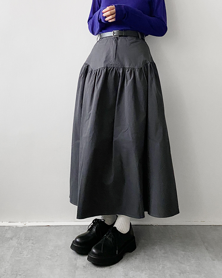 MFS-2794 腰封褶紋長裙