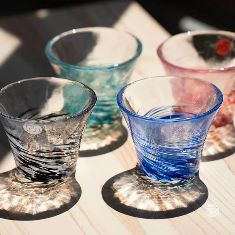 日本《北洋硝子》 茶杯