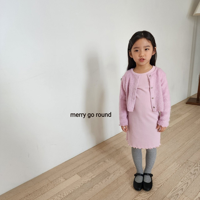 韓國 Merry Go Round- 25秋 兩件式柔感套裝