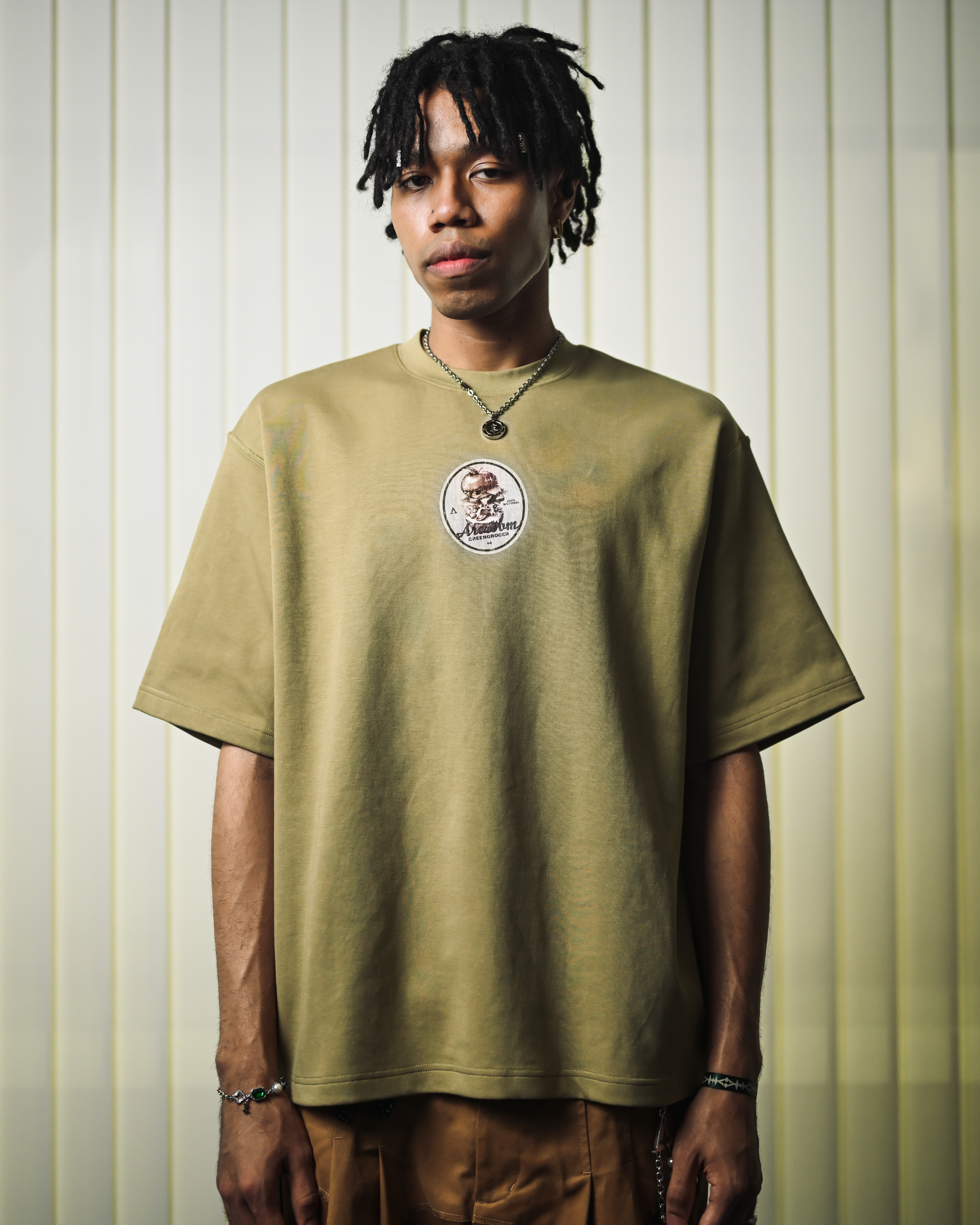 BURGER TEE - MUSTARD