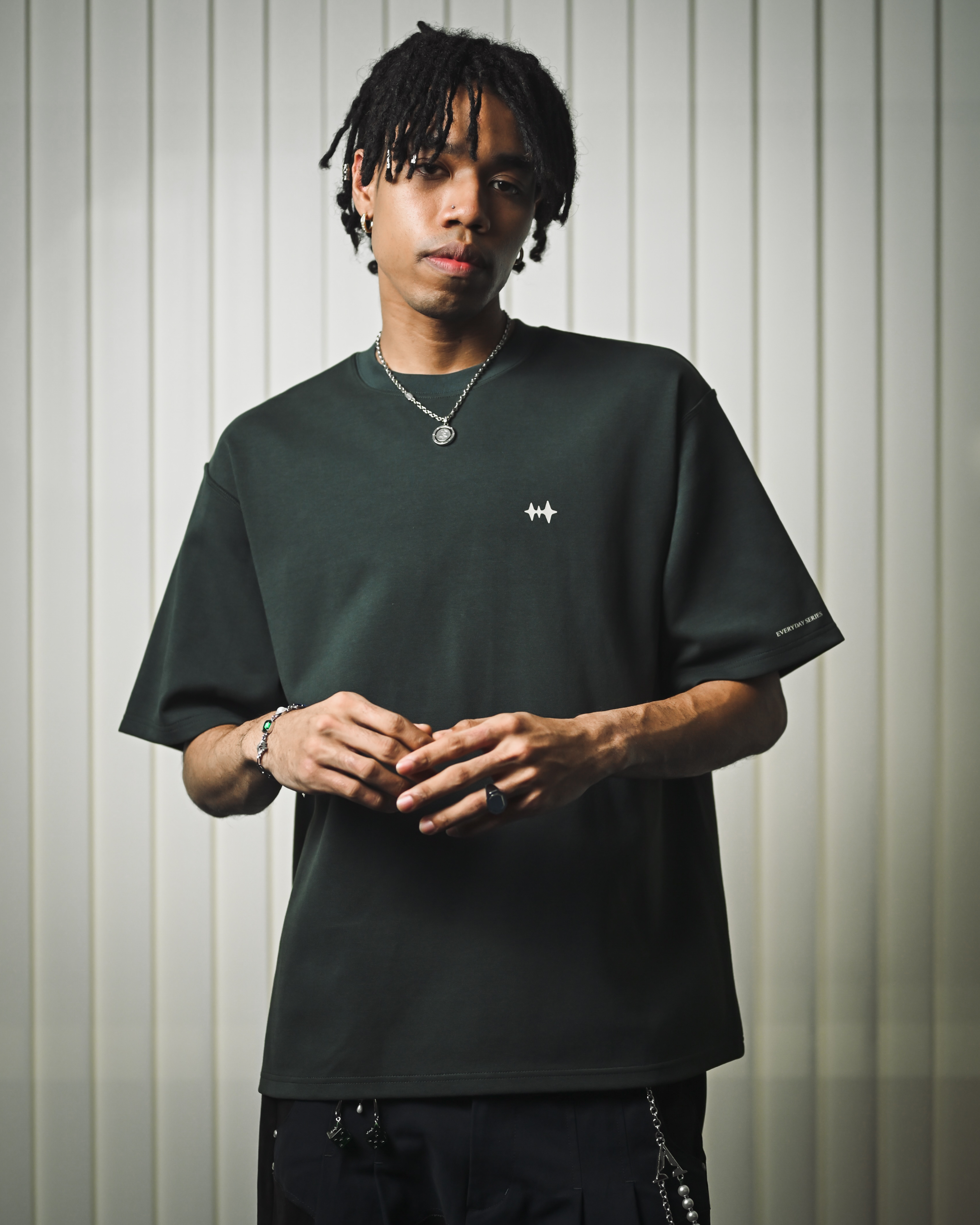 EVERYDAY TEE - BRITISH GREEN