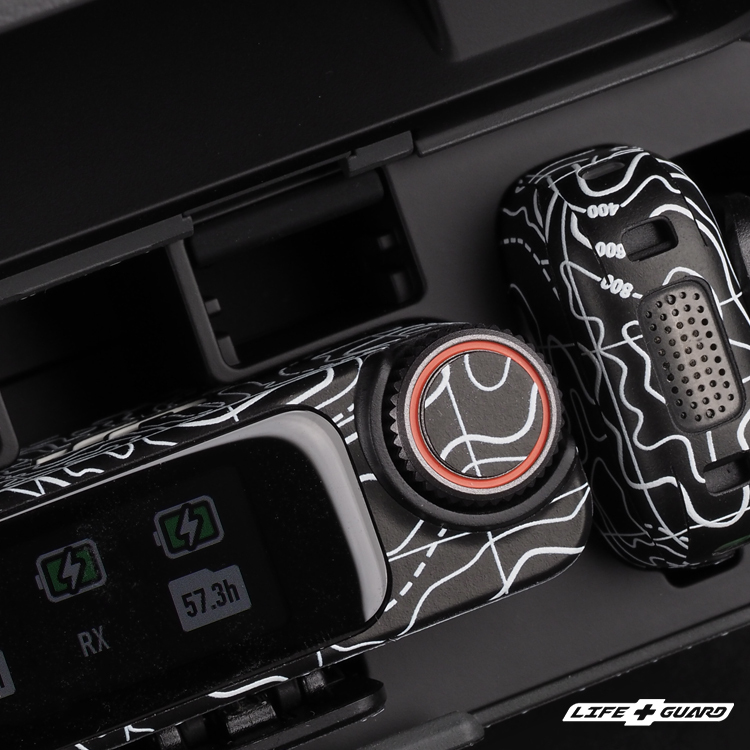 LIFE+GUARD 麥克風貼膜特寫，專業開版適用於 DJI Mic 3